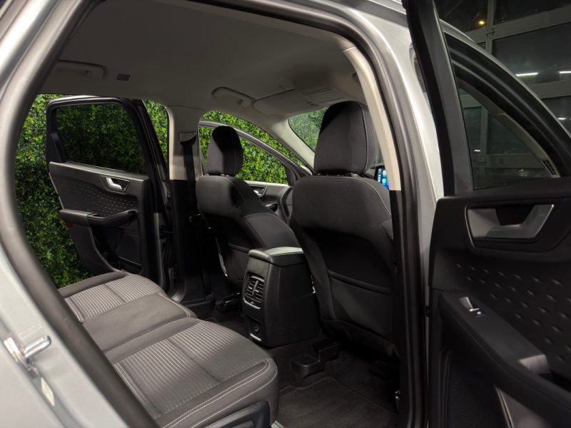 FORD KUGA III TITANIUM 1.0 ECOBOOST 150 Cv 1ERE MAIN APPLE & ANDROID CRIT AIR 1 BVM6 - GARANTIE 1 AN