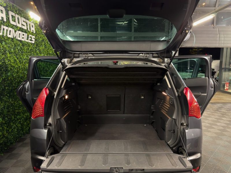 PEUGEOT 3008 PREMIUM 1.6 HDI 112 Cv GPS TOIT PANORAMIQUE AFFICHAGE TETE HAUTE BVM6 - GARANTIE 1 AN