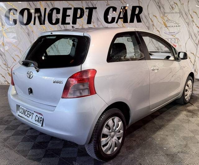 TOYOTA YARIS 1.0 VVT-I 2006 - 70 153 Kms - Premier Main - Parfait Etat - Distrib ok - SUIVIT TOYOTA