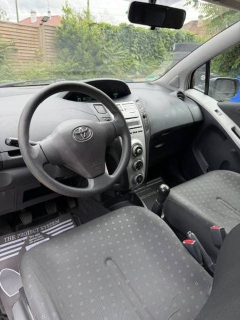 TOYOTA YARIS 1.3 VVT-I SOL 2008 - 78 150Kms - Premier Main -SUIVIT TOYOTA