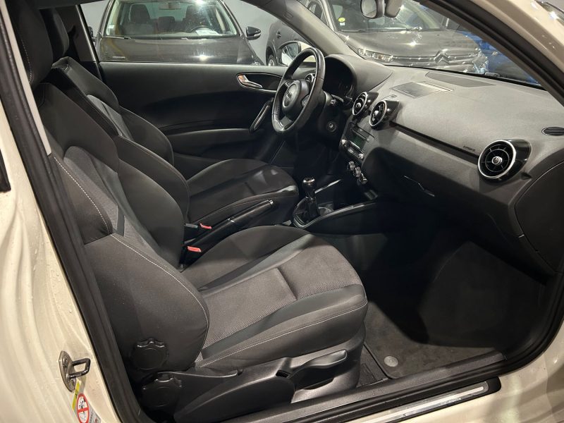 AUDI A1 SB 1.6 TDI 105CH 