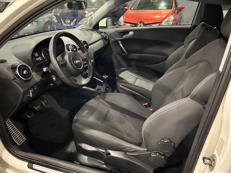 AUDI A1 SB 1.6 TDI 105CH 