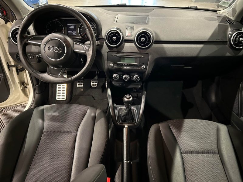 AUDI A1 SB 1.6 TDI 105CH 