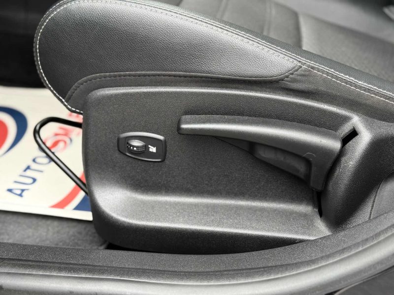 Renault Mégane III Estate 1.6 dCi 130 Energy eco2 Bose - GPS - Révisée & Garantie 6 Mois