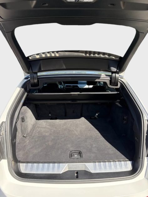 BMW SERIE 5 TOURING 520E PACK M /TVA/TOIT OUVRANT/ATTELAGE