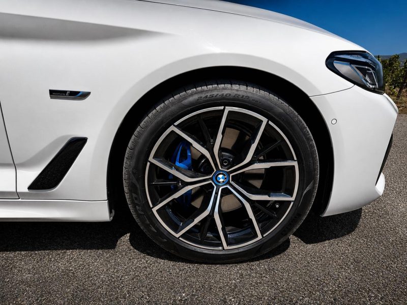 BMW SERIE 5 TOURING 520E PACK M /TVA/TOIT OUVRANT/ATTELAGE