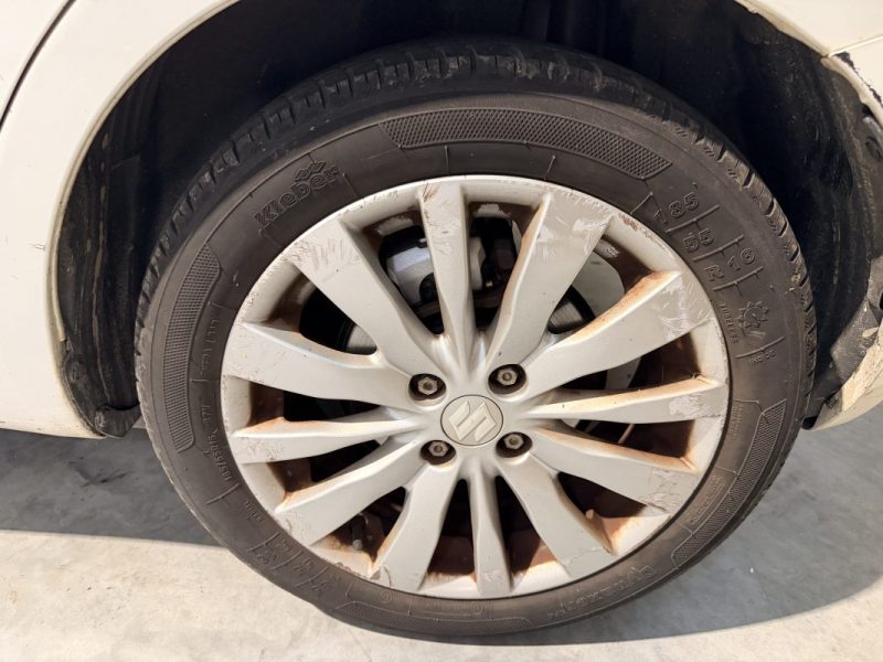 SUZUKI SWIFT - 1.2I - 16V - 94cv - 2011