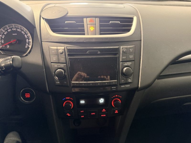 SUZUKI SWIFT - 1.2I - 16V - 94cv - 2011