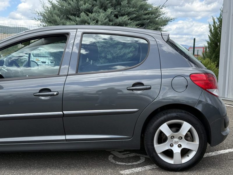 Peugeot 207 1.6 16v 120ch Premium Garantie 6 Mois