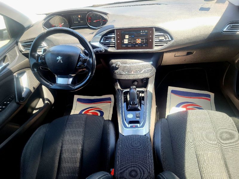 PEUGEOT 308 ALLURE 2018