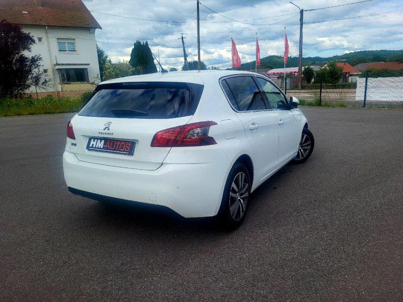 PEUGEOT 308 ALLURE 2018