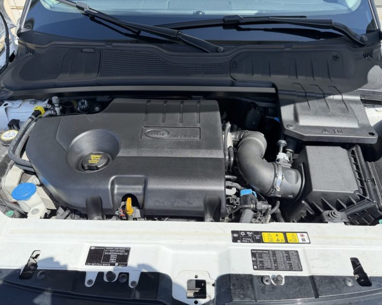 RANGE ROVER EVOQUE 2.0 150 PURE 4X2 - DIESEL - RADAR DE RECUL 