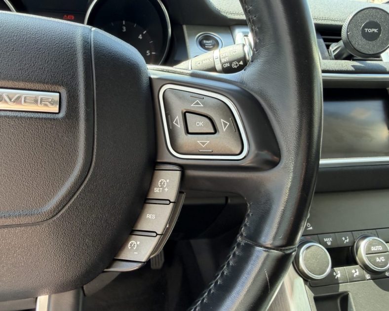 RANGE ROVER EVOQUE 2.0 150 PURE 4X2 - DIESEL - RADAR DE RECUL 