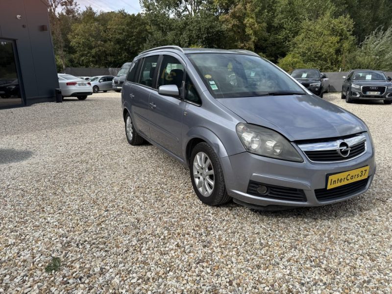 OPEL ZAFIRA 1.9 CDTI 120 ch EDITION embrayage et turbo NEUF 7 places