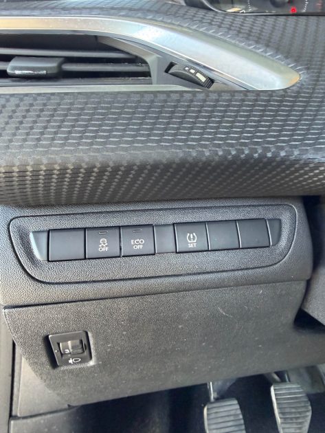 Peugeot 2008 1.6 e-Hdi 92ch Active - Suivi et Entretenu Peugeot 