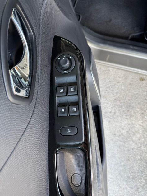 Renault Captur 1.5 DCI 90ch ZEN EDC -  Boite Automatique