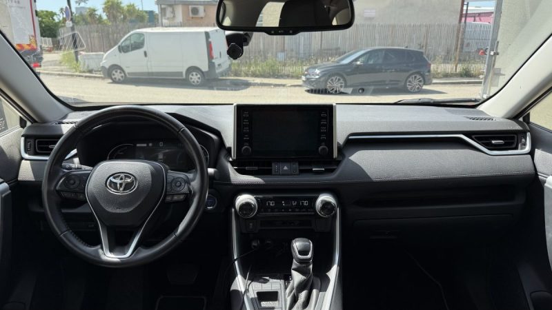 TOYOTA RAV4 HYBRIDE 218 2WD DYNAMIC 2022