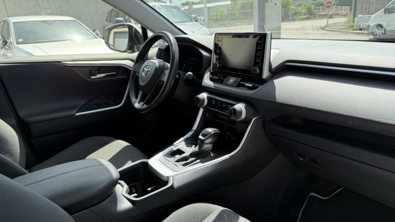 TOYOTA RAV4 HYBRIDE 218 2WD DYNAMIC 2022