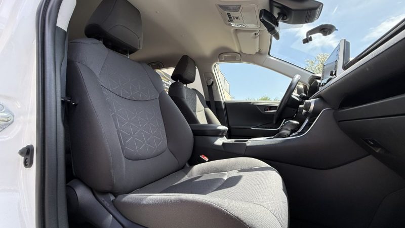 TOYOTA RAV4 HYBRIDE 218 2WD DYNAMIC 2022