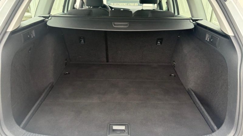 Volkswagen Golf VII 1.6 TDi 115ch BlueMotion Technology Confortline