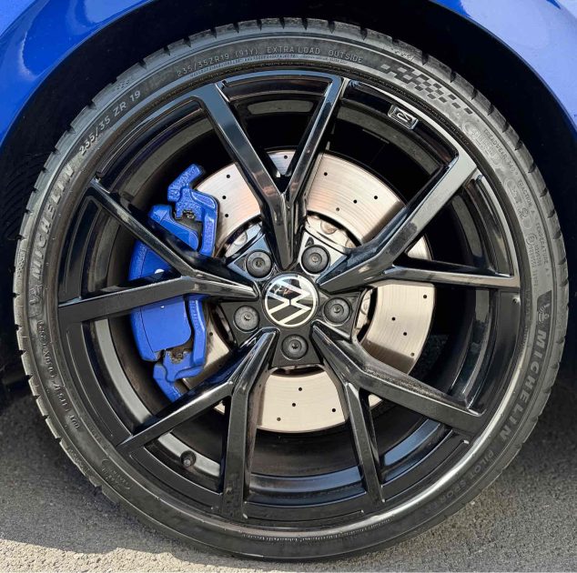 VOLKSWAGEN GOLF VIII 2.0 TSI 320 R DSG 2021 - BLEU LAPIZ - GARANTIE 12 MOIS