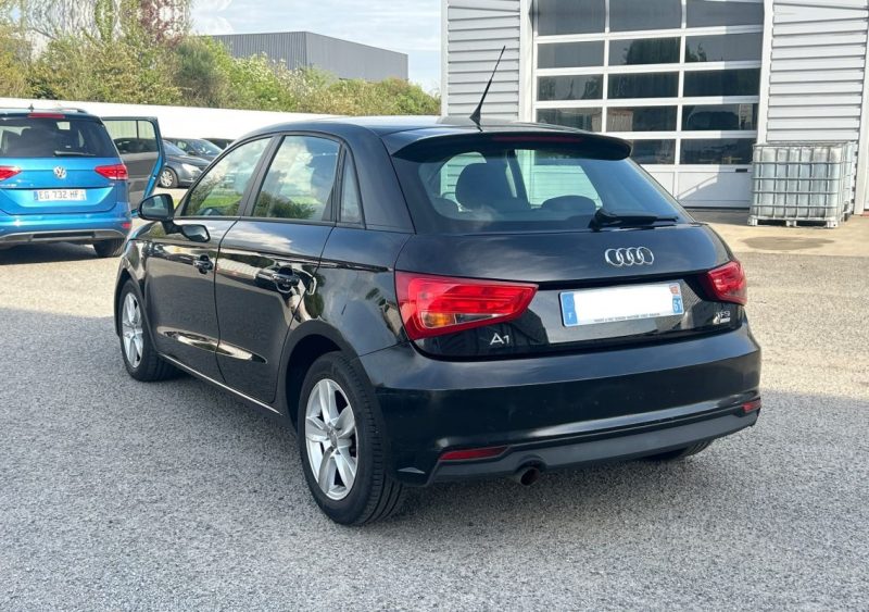AUDI A1 PHASE 2 SPORTBACK 1.0 TFSI 12V S-TRONIC7 95 CV BOÎTE AUTO 1ERE MAIN 2017