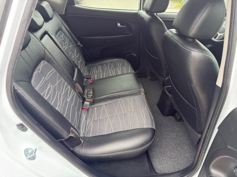 Kia Venga 1.6 CRDi Premium - Citadine - GPS - Révisée & Garantie 6 mois