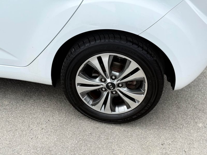 Kia Venga 1.6 CRDi Premium - Citadine - GPS - Révisée & Garantie 6 mois