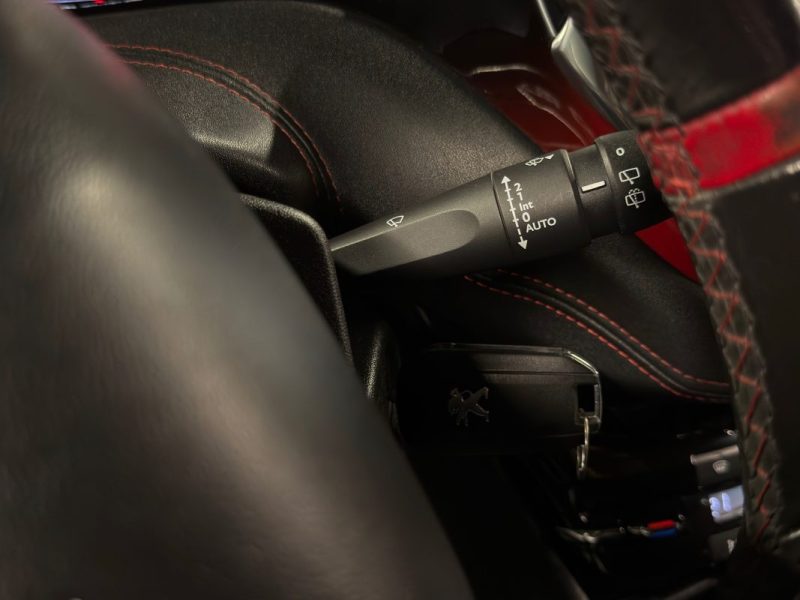 PEUGEOT 208 GTI 1.6 THP 200 Cv - VENTE EN ETAT / FRAIS A PREVOIR - LIRE L ANNONCE