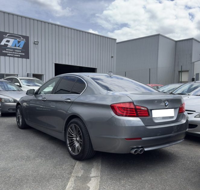 B.M.W. SERIE 5 520D LUXE BA 2010