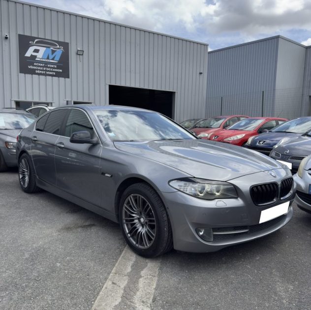 B.M.W. SERIE 5 520D LUXE BA 2010