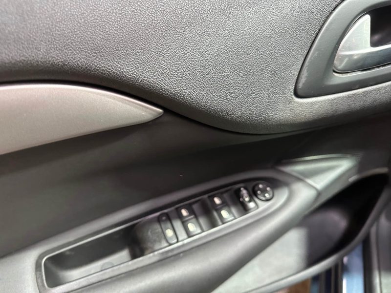 CITROEN C4 1.6 HDI 112 EXCLUSIVE + 2011