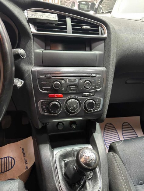 CITROEN C4 1.6 HDI 112 EXCLUSIVE + 2011