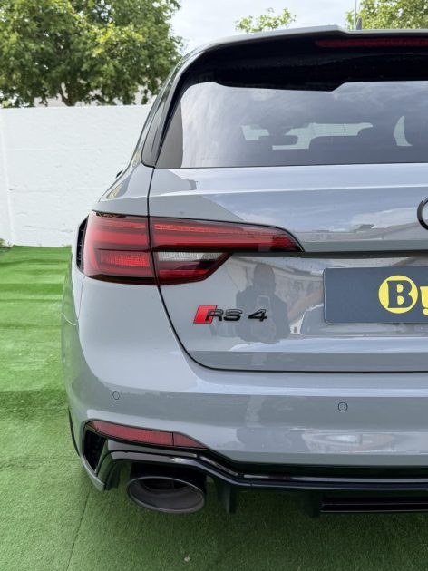AUDI RS4 AVANT 2.9 TFSI 450 CV QUATTRO TOIT OUVRANT ORIGINE FRANCE GARANTIE 6 MOIS  