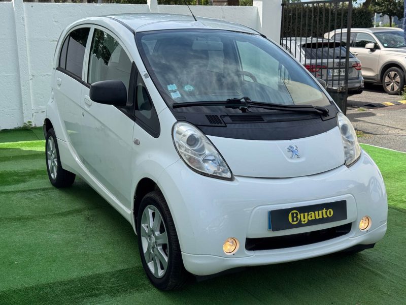 PEUGEOT ION ELECTRIQUE 2012