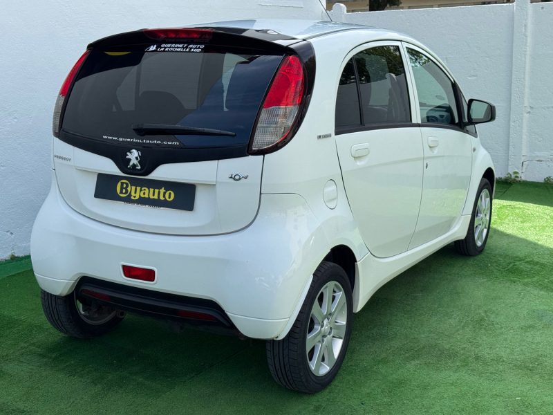 PEUGEOT ION ELECTRIQUE 2012