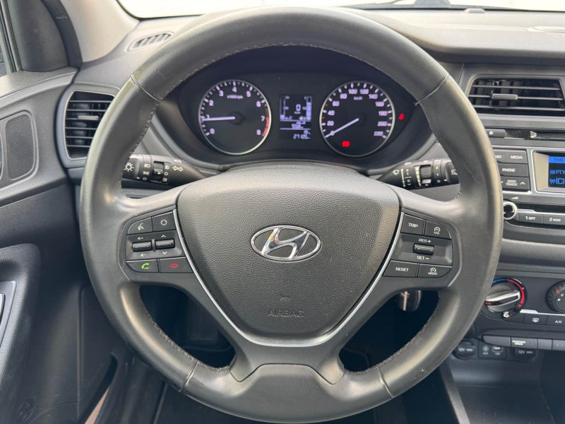 HYUNDAI I20 1.2 84 INTUITIVE PLUS GARANTIE 6 MOIS 2015