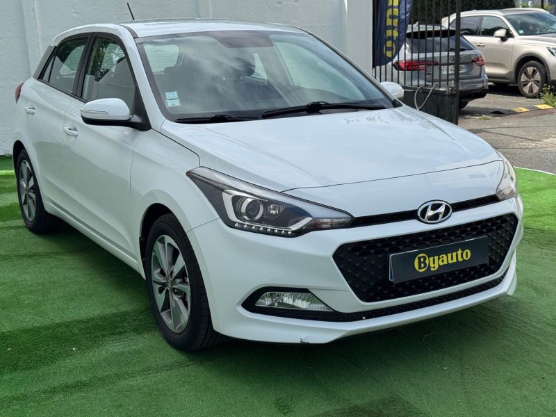 HYUNDAI I20 1.2 84 INTUITIVE PLUS GARANTIE 6 MOIS 2015
