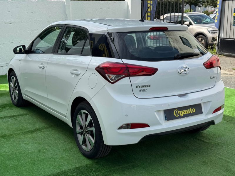 HYUNDAI I20 1.2 84 INTUITIVE PLUS GARANTIE 6 MOIS 2015