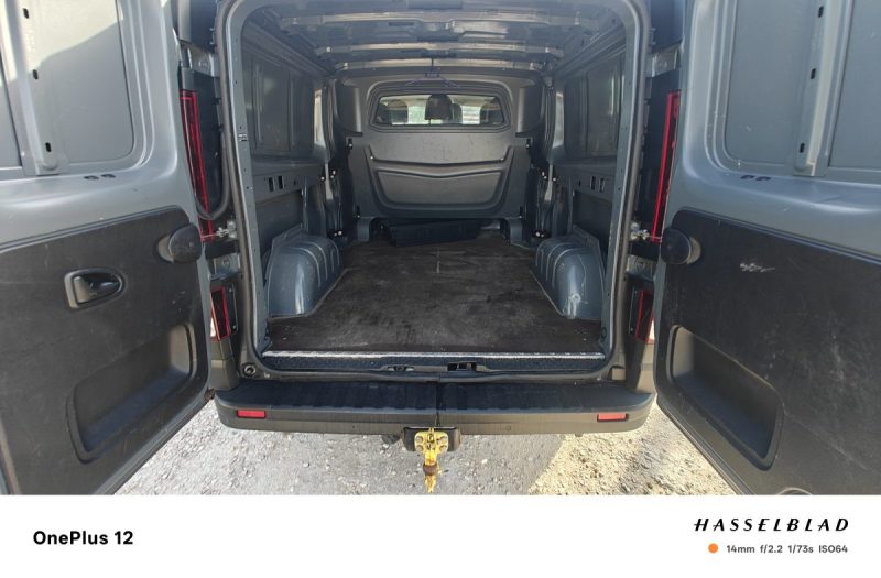 RENAULT TRAFIC III 2.0DCI 150 CH CABINNE APROFONDIE 6 PLACES 2.0 DCI 150(FGML) 2020