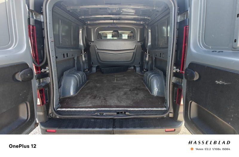 RENAULT TRAFIC III 2.0DCI 150 CH CABINNE APROFONDIE 6 PLACES 2.0 DCI 150(FGML) 2020