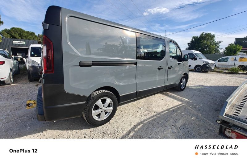 RENAULT TRAFIC III 2.0DCI 150 CH CABINNE APROFONDIE 6 PLACES 2.0 DCI 150(FGML) 2020