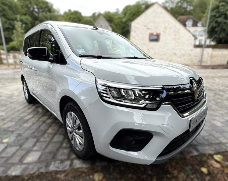 RENAULT KANGOOIII 1.3 TCE 100 EQUILIBRE / 1ERE MAIN / CAMERA DE RECUL / 9830 KM  2022