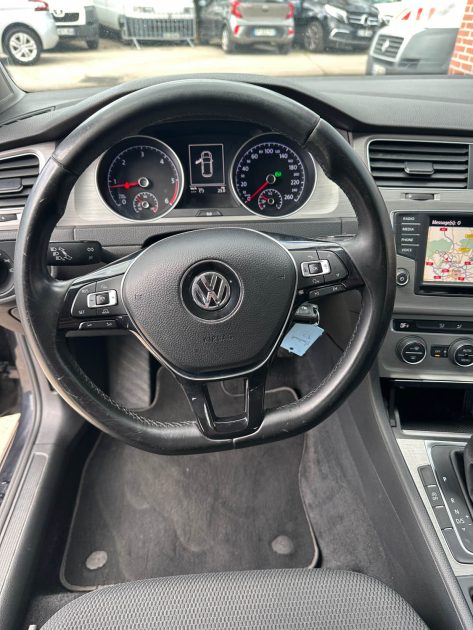 VOLKSWAGEN GOLF VII 1.6 TDI 110 ALLSTAR DSG 2016