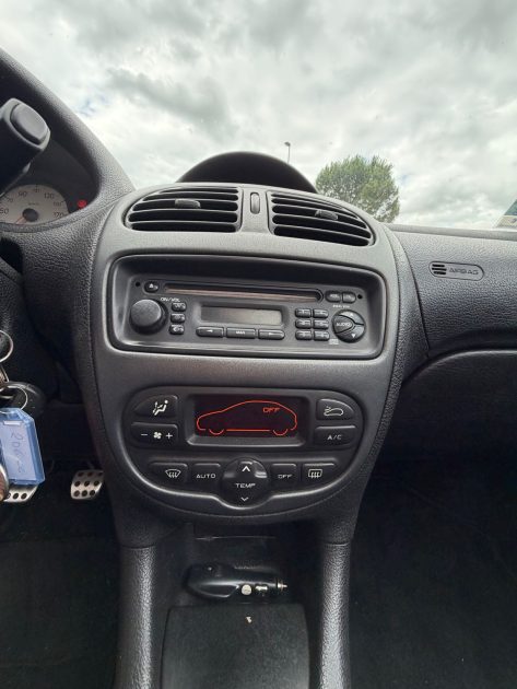 PEUGEOT 206 CC 2.0 16V 2001