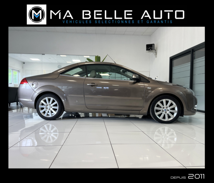 FORD FOCUS CC 2.0 TDCI 136 TITANIUM / 1ère main carnet / GPS CUIR / 90 euros mensuel