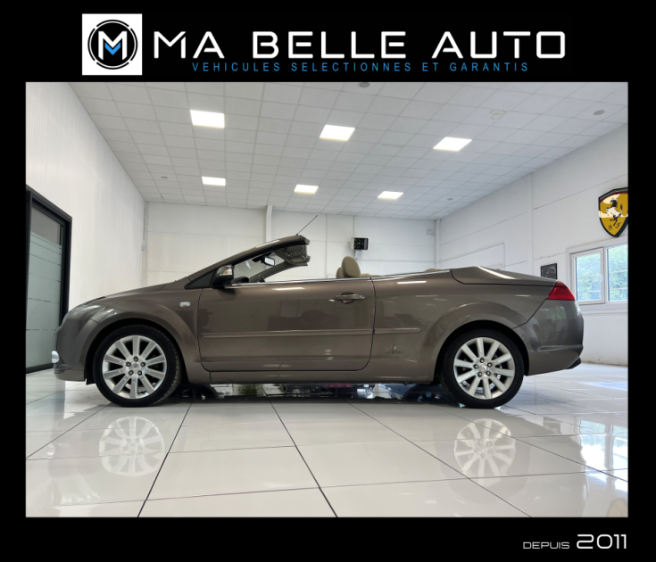 FORD FOCUS CC 2.0 TDCI 136 TITANIUM / 1ère main carnet / GPS CUIR / 90 euros mensuel
