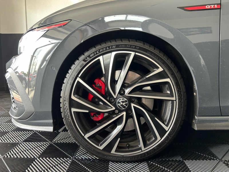 VOLKSWAGEN GOLF 8 GTI 2.0 TSI 245 FULL OPTIONS CATALOGUE