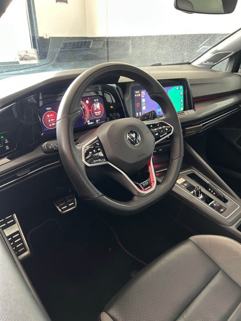 VOLKSWAGEN GOLF 8 GTI 2.0 TSI 245 FULL OPTIONS CATALOGUE