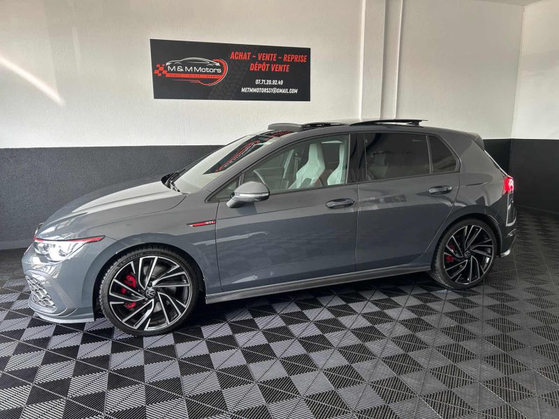 VOLKSWAGEN GOLF 8 GTI 2.0 TSI 245 FULL OPTIONS CATALOGUE